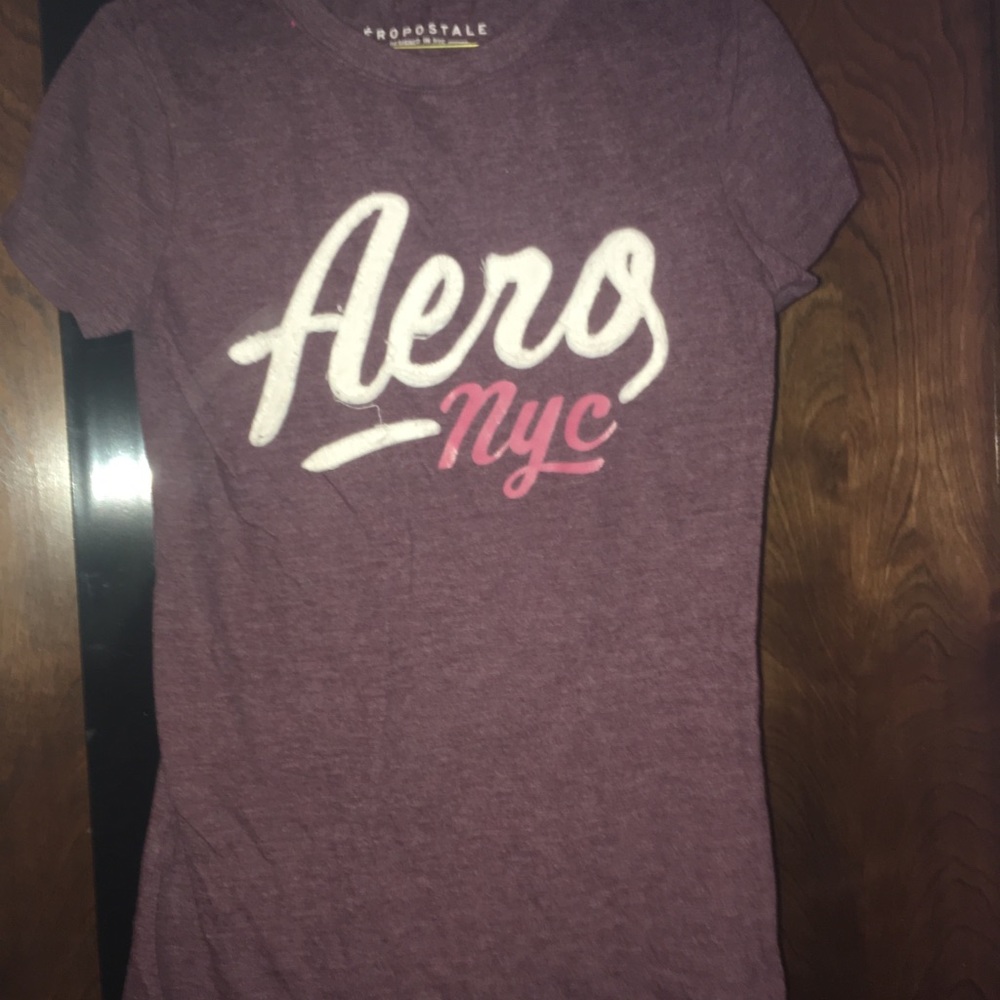 Aeropostale Tight t-shirt
